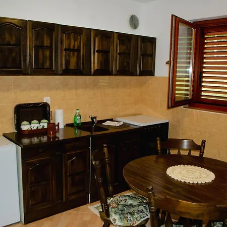 Rent A House Visoko * Biskupici